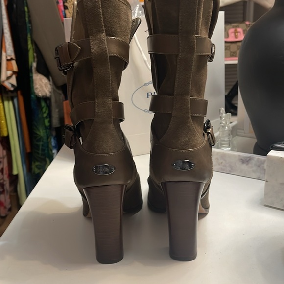 Used once Coach Suede booties - Picture 4 of 6
